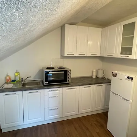Апартаменты Peaceful In Blazuj, Sarajevo *